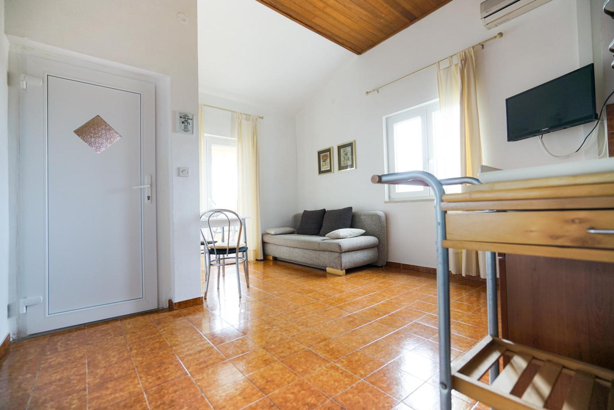 Apartments Osljak Preko Dış mekan fotoğraf